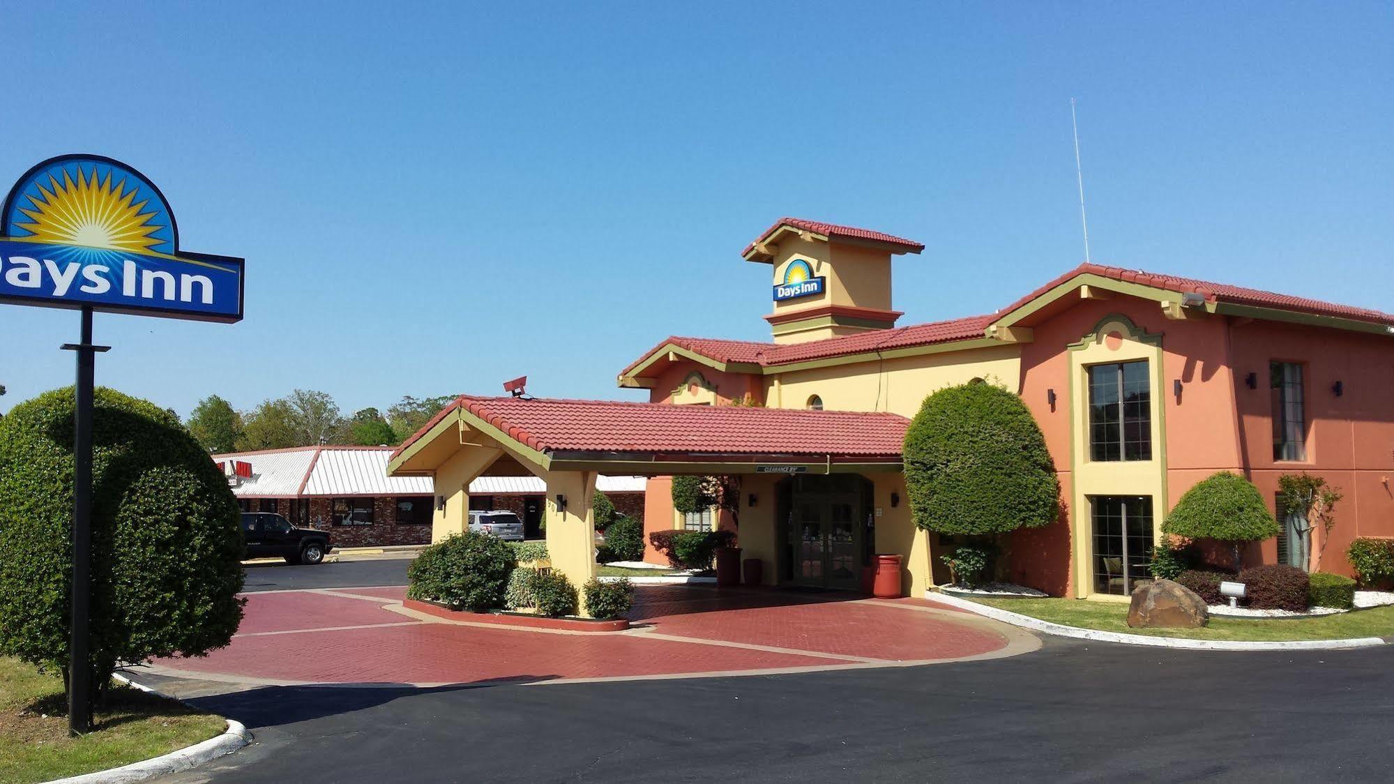 Days Inn By Wyndham Little Rock/Medical Center Εξωτερικό φωτογραφία